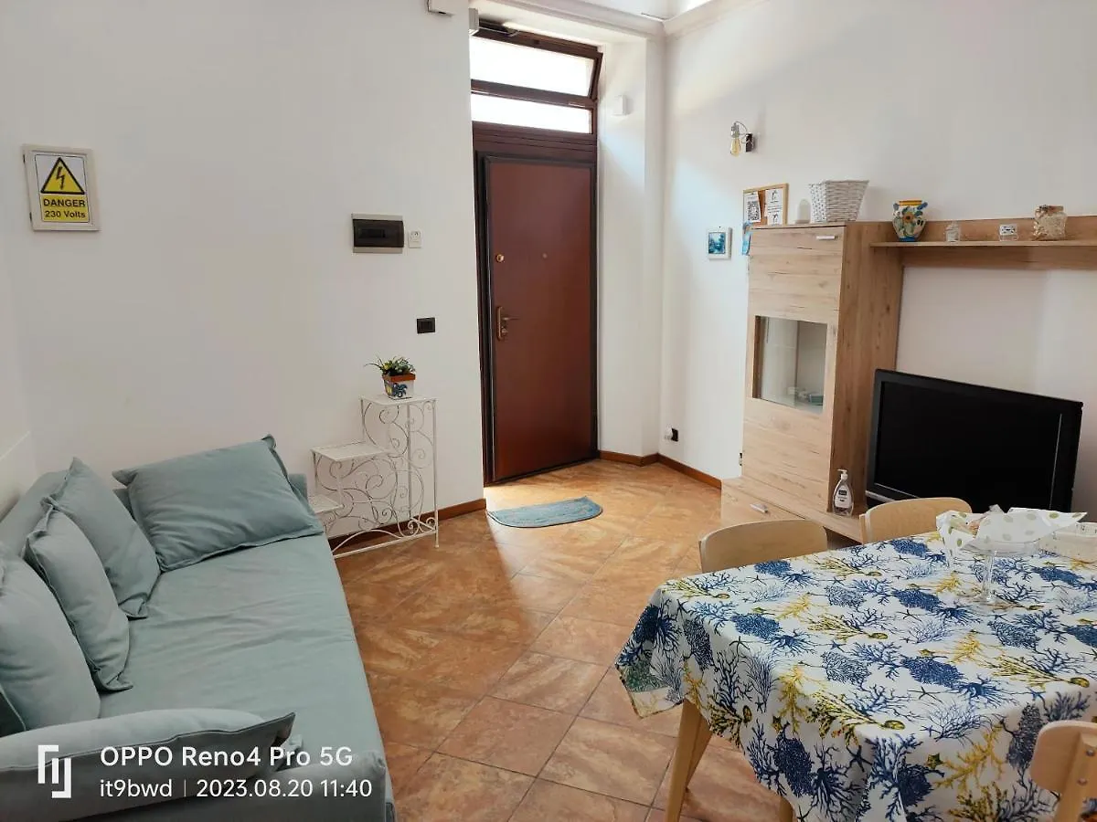 Mawi Apartment - Peaceful Apt. W/ Double Bed - 9Min Walk To Ortigia Siraküza 0*,  İtalya